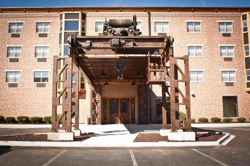 Ironworks Hotel 