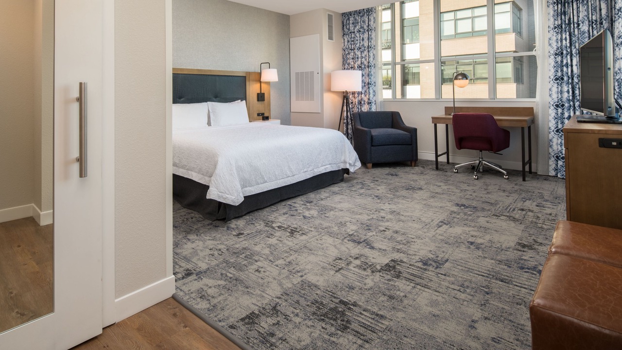 Photo of Bedroom in Pearl District