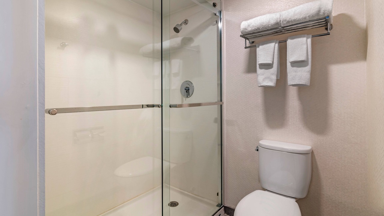 Photo of Bathroom in Warwick