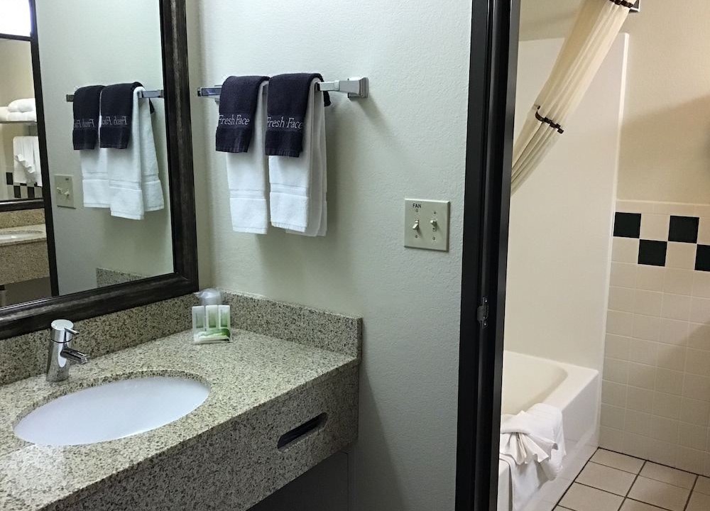 Photo of Bathroom in Cody