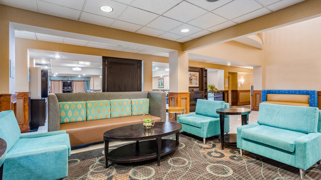Photo of Livingroom in Canton