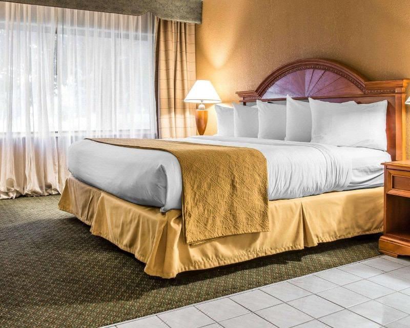 Photo of Bedroom in Southfield