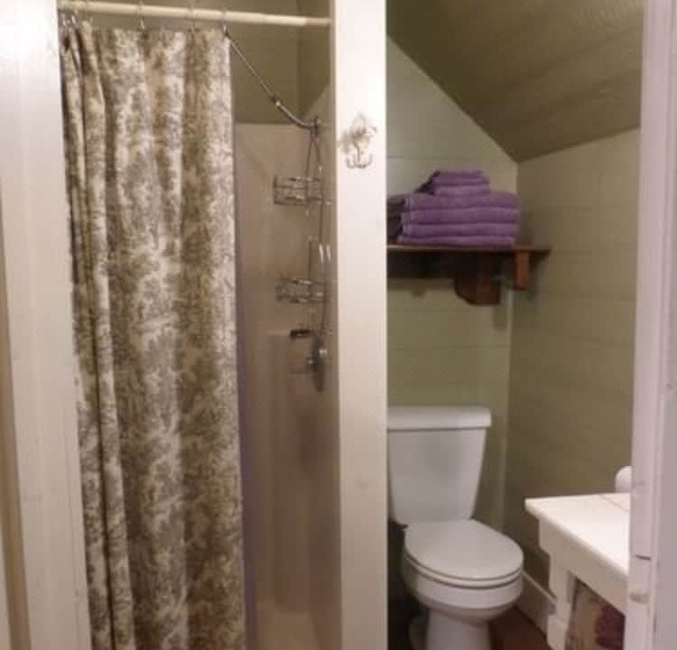 Photo of Bathroom in Mulberry