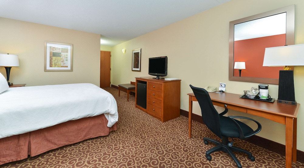 Photo of Bedroom in Carol Stream