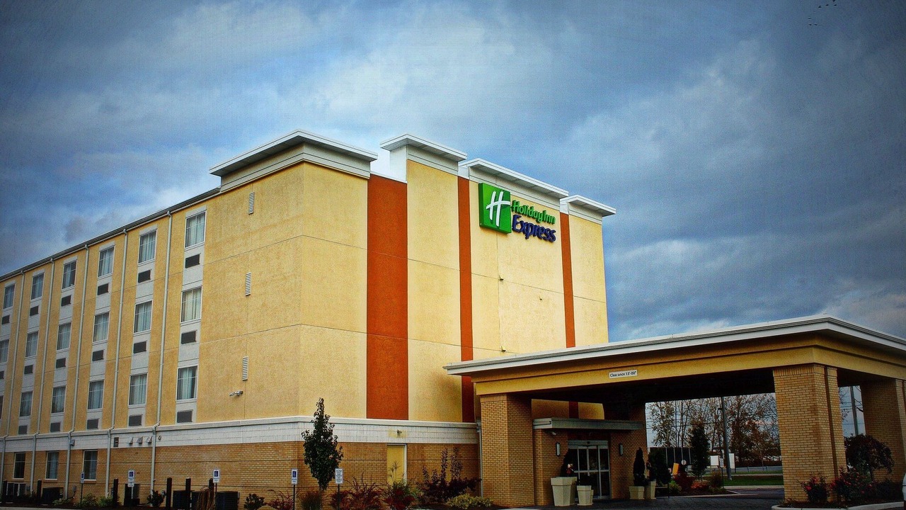 Photo of Buildings in Bedford
