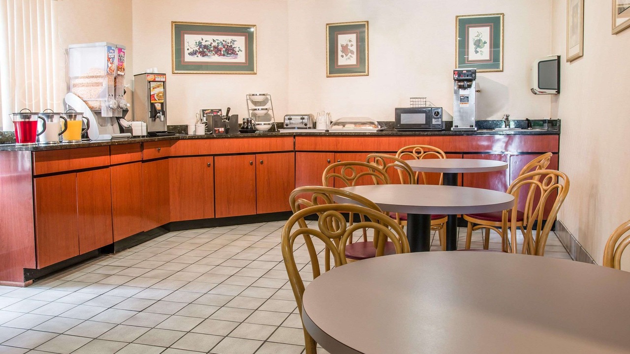 Photo of Kitchen in Flint