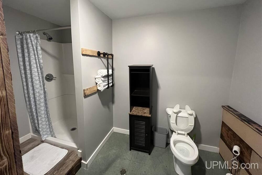 Photo of Bathroom in South Range