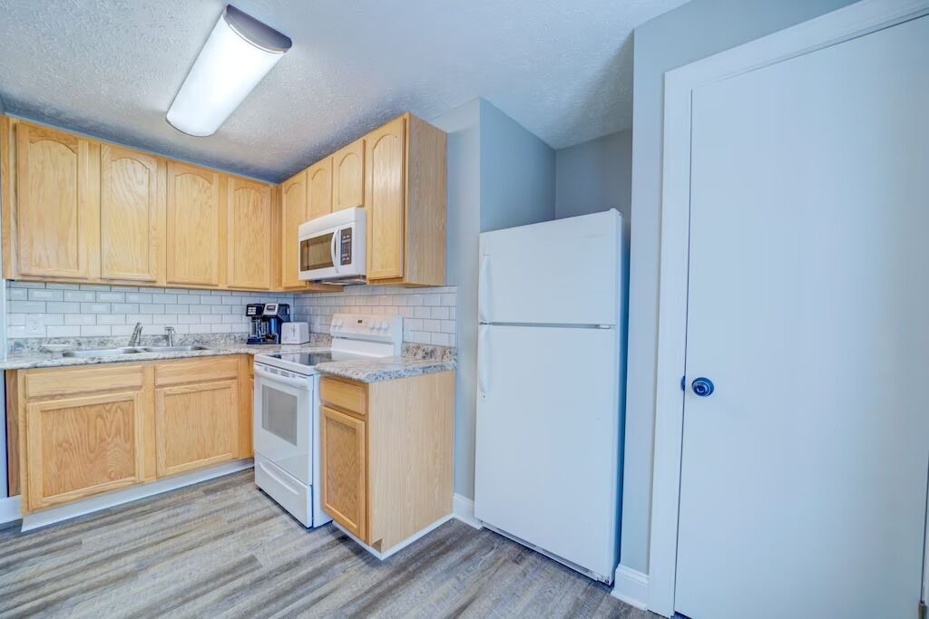 Photo of Kitchen in Beachwood-Bluffton