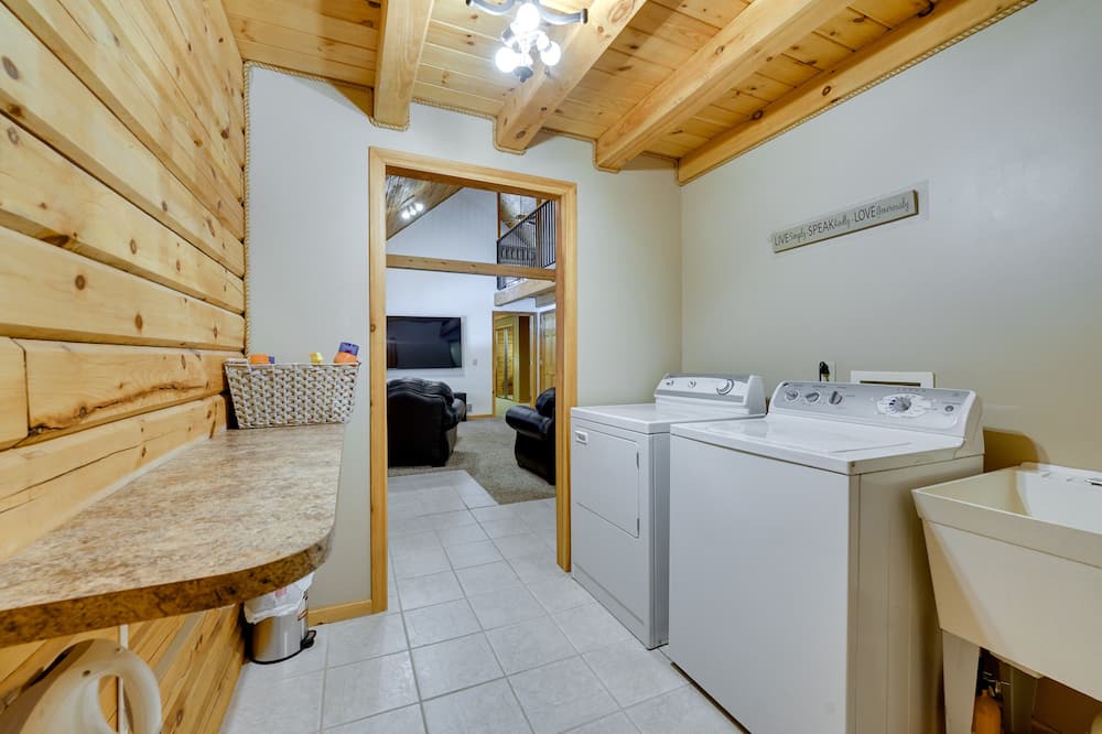 Photo of Bedroom in White Cloud
