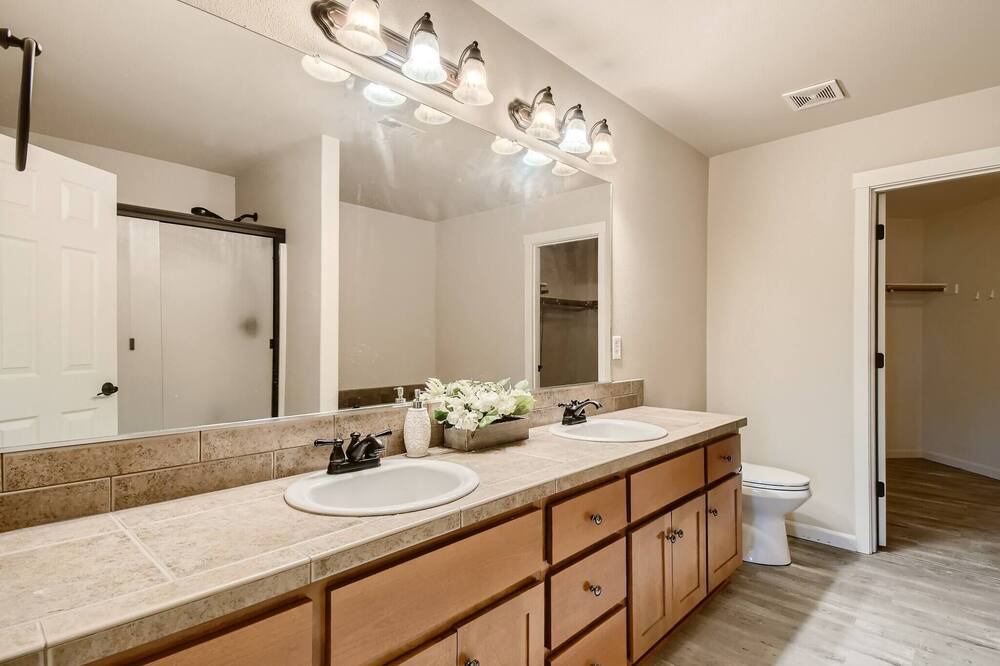 Photo of Bathroom in Oregon City