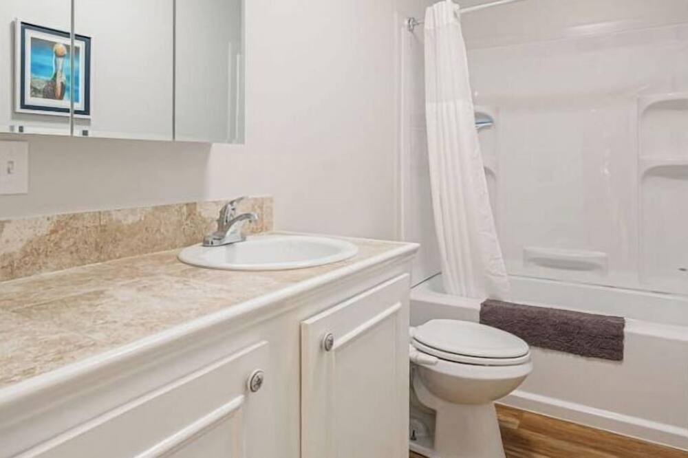 Photo of Bathroom in Breaux Bridge