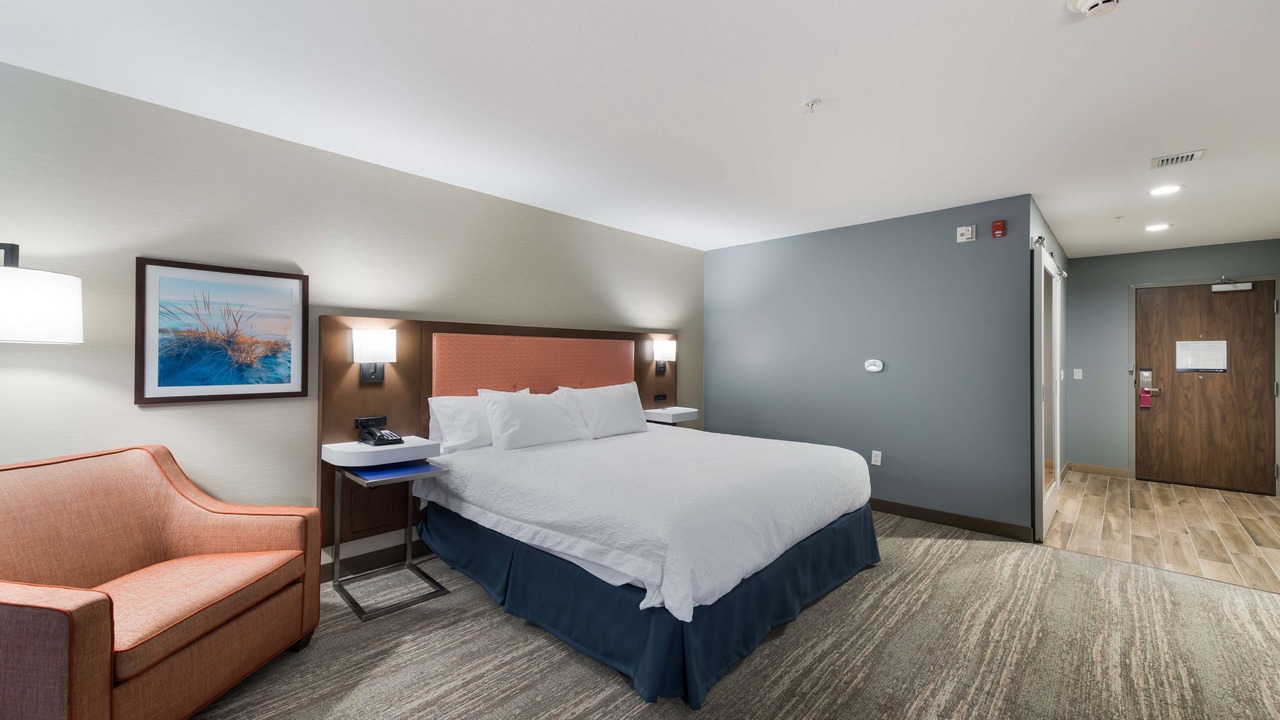 Photo of Bedroom in Niles