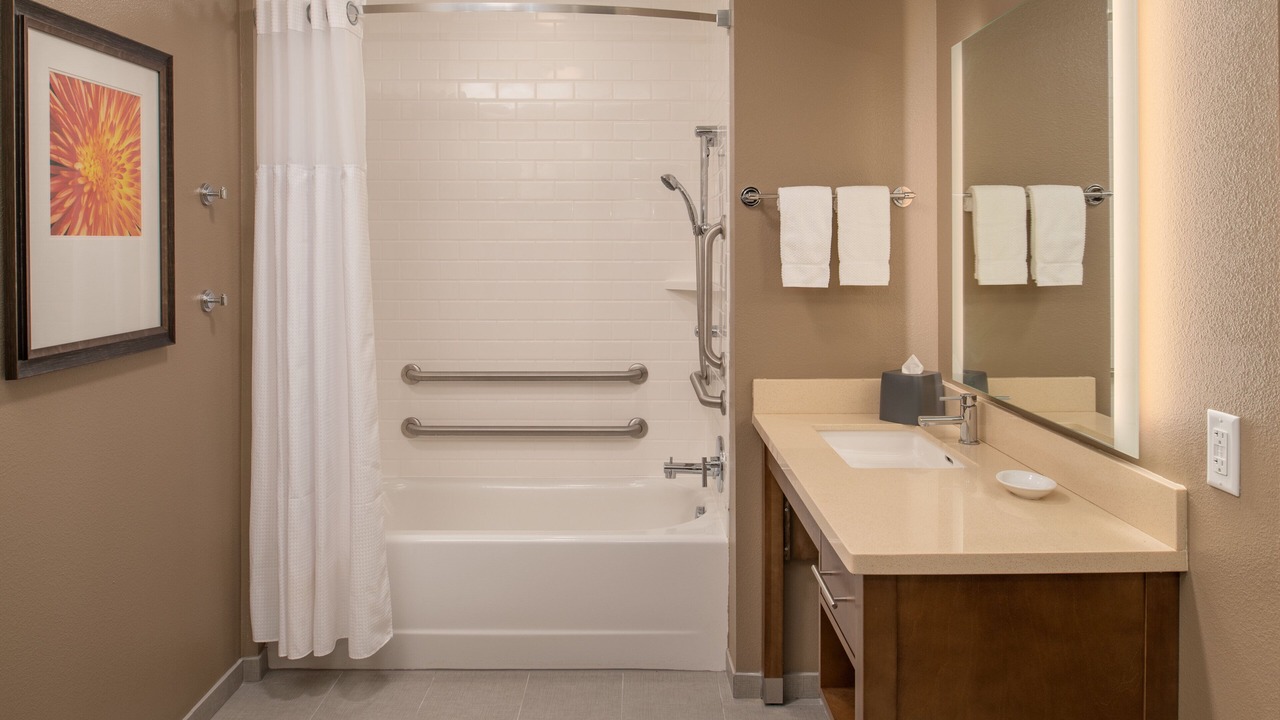 Photo of Bathroom in Hillsboro