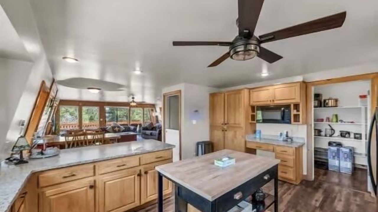 Photo of Kitchen in Long Valley Junction