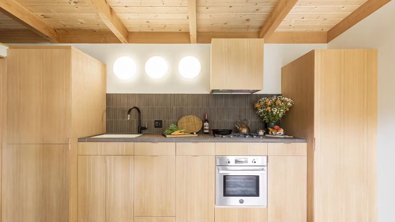Photo of Kitchen in Eliot