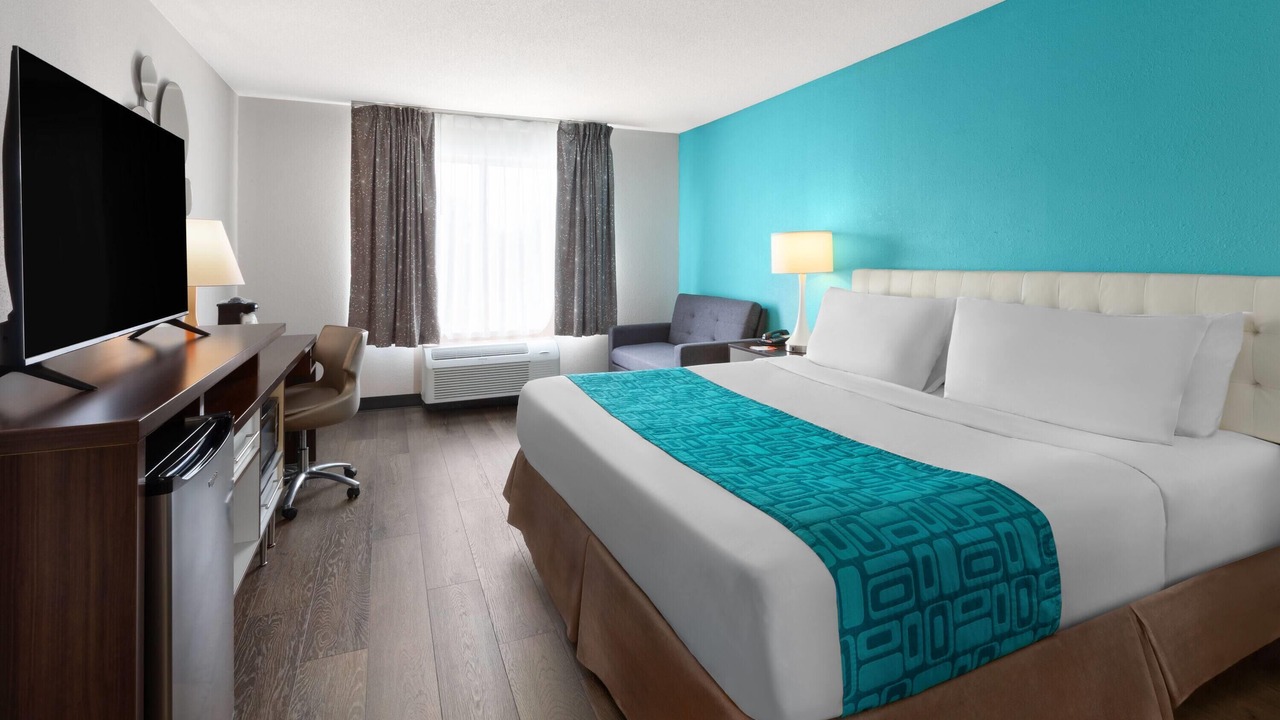 Photo of Bedroom in Romulus