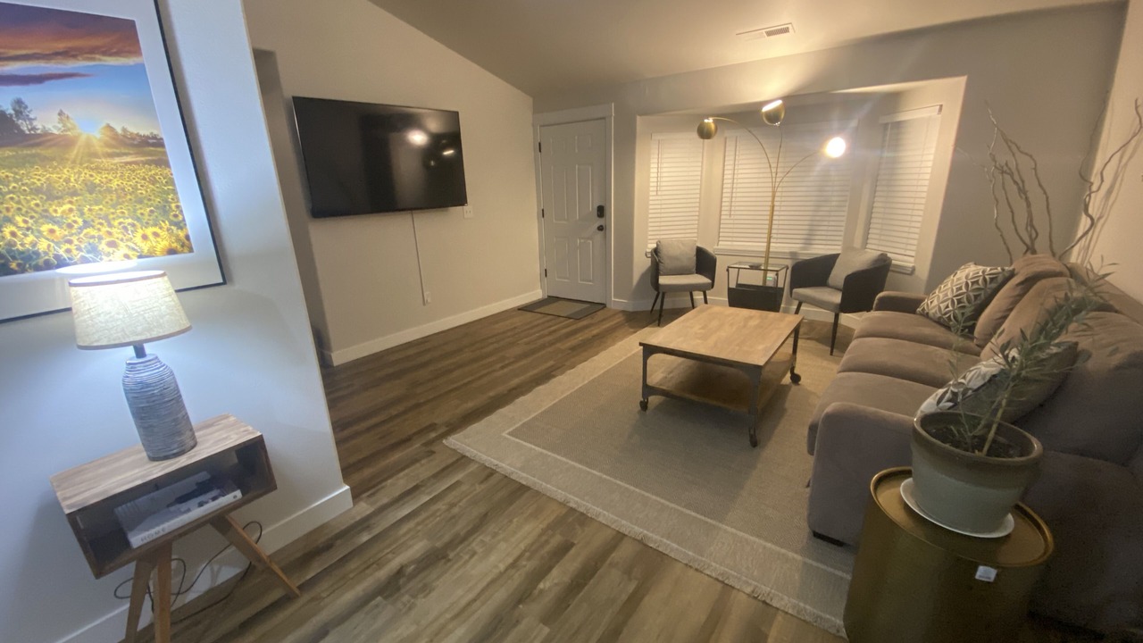 Photo of Livingroom in Redmond