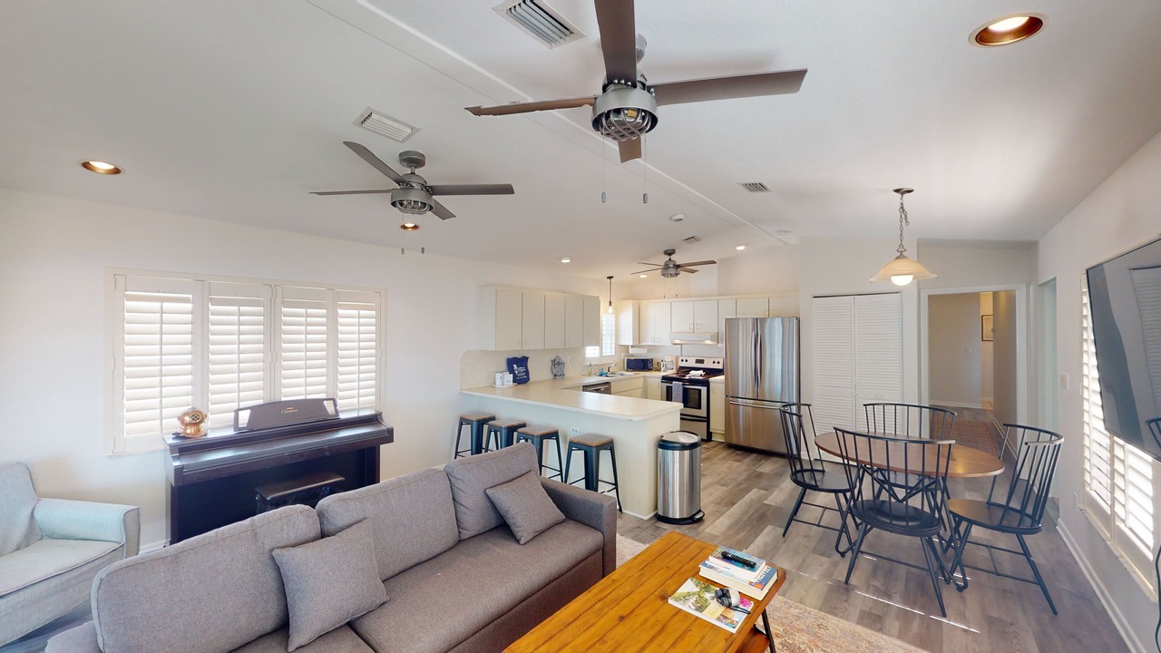 Photo of Bedroom in Cutthroat Harbor Estates