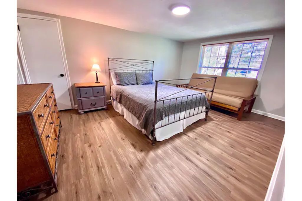 Photo of Bedroom in Alexandria