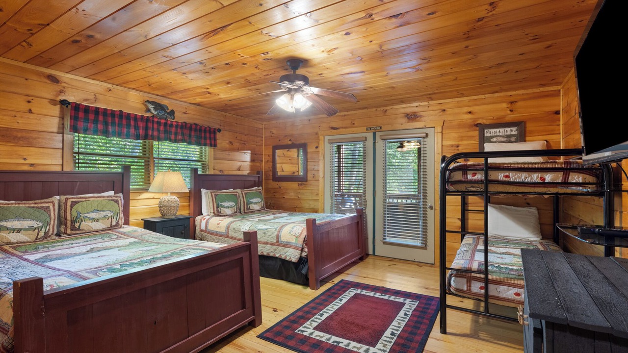 Photo of Bedroom in Ellijay