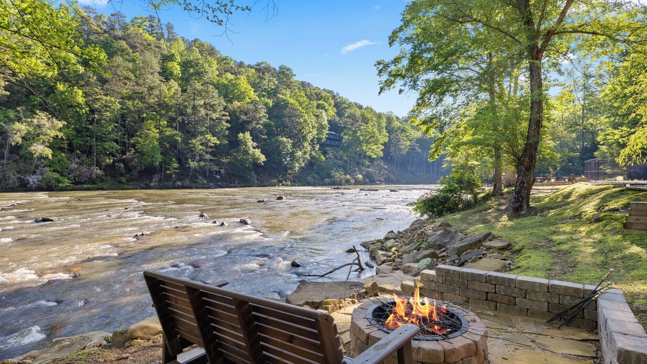 Photo of Others in Ellijay
