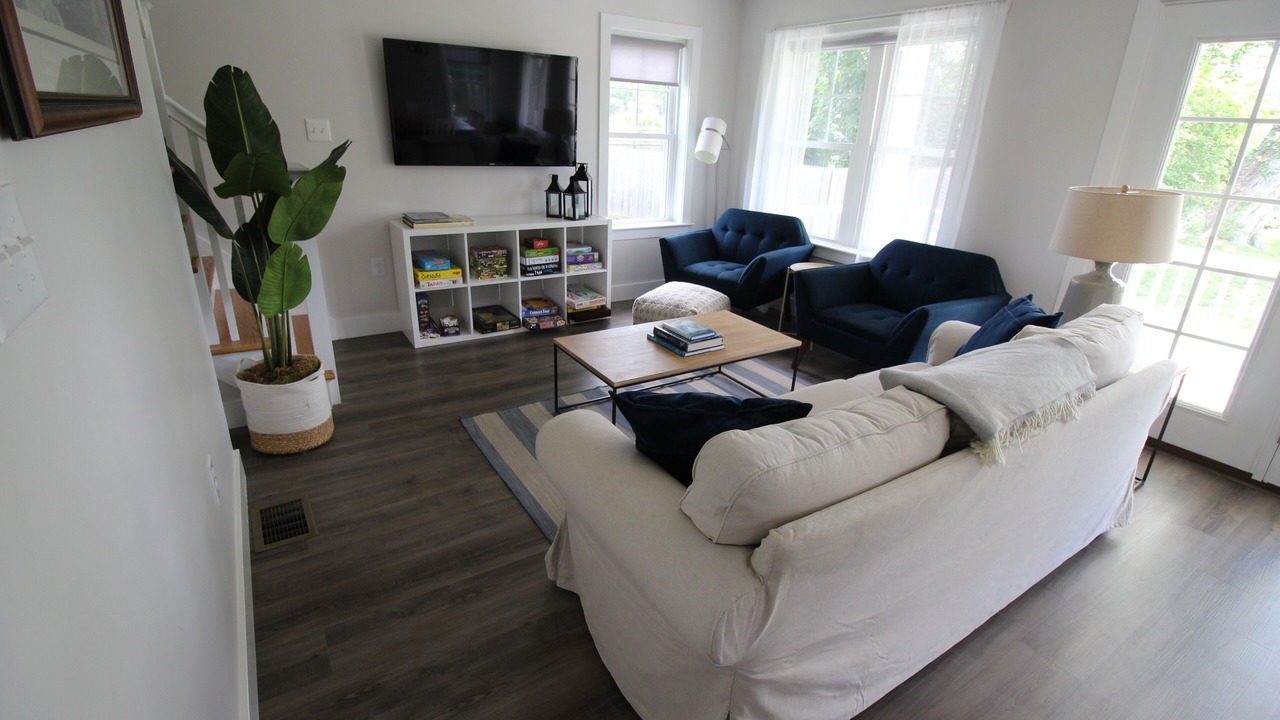 Photo of Livingroom in Stonington