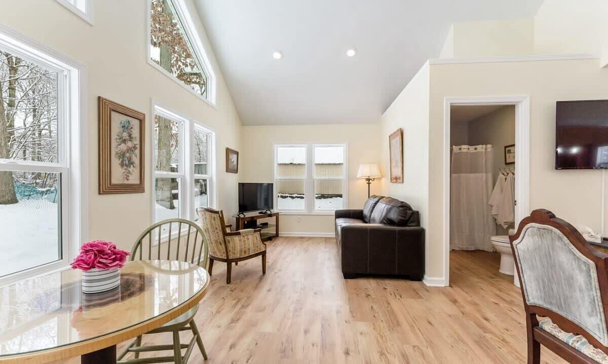 Photo of Bedroom in Kendall