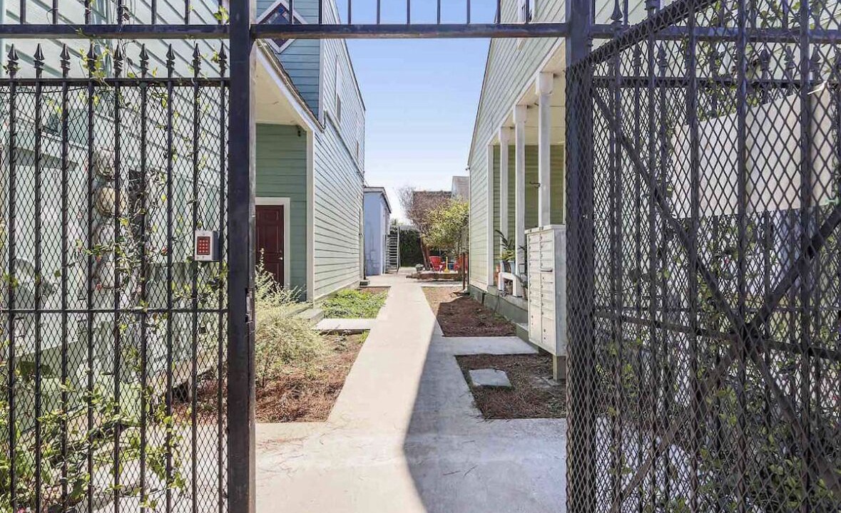 Photo of Outdoor in South 7th Ward