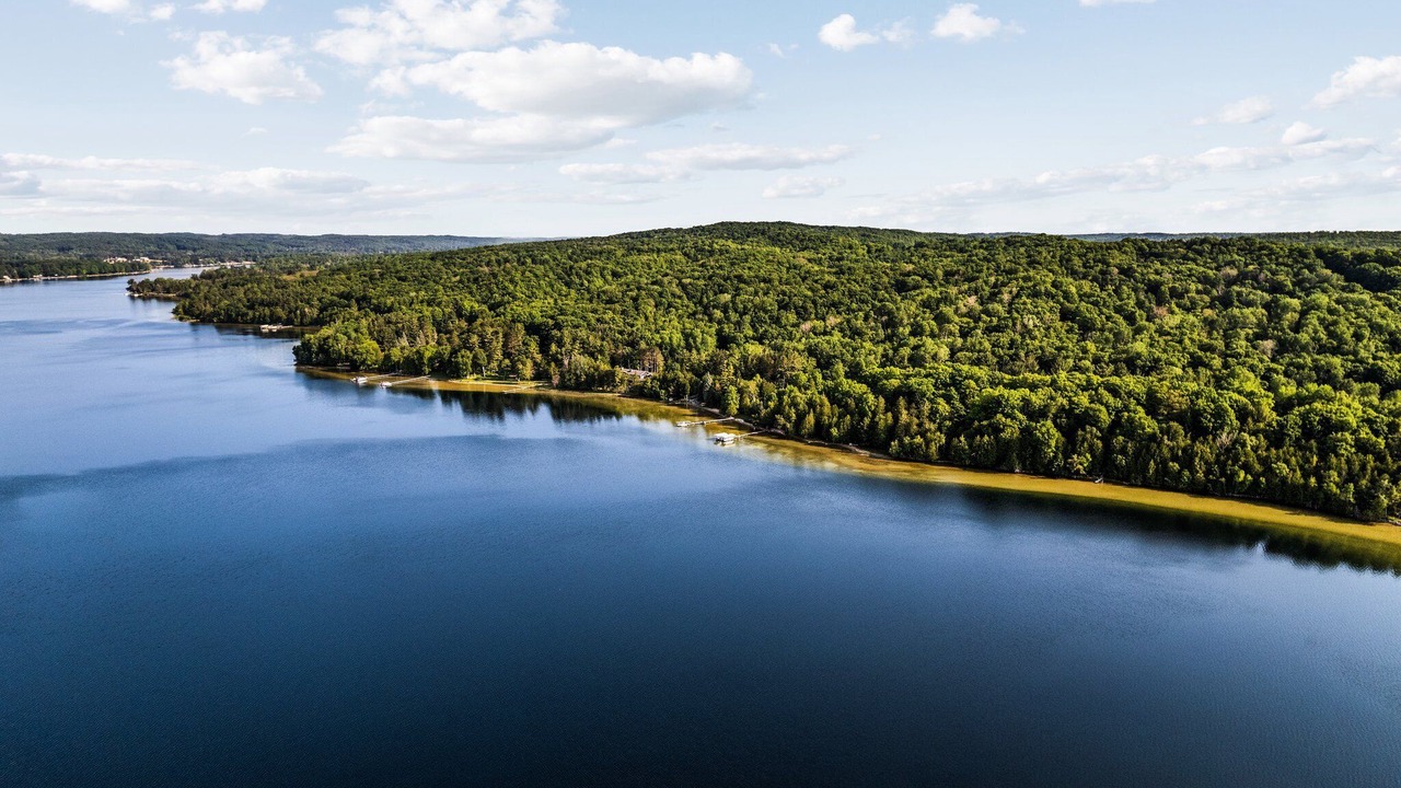 Photo of Outdoor in Central Lake