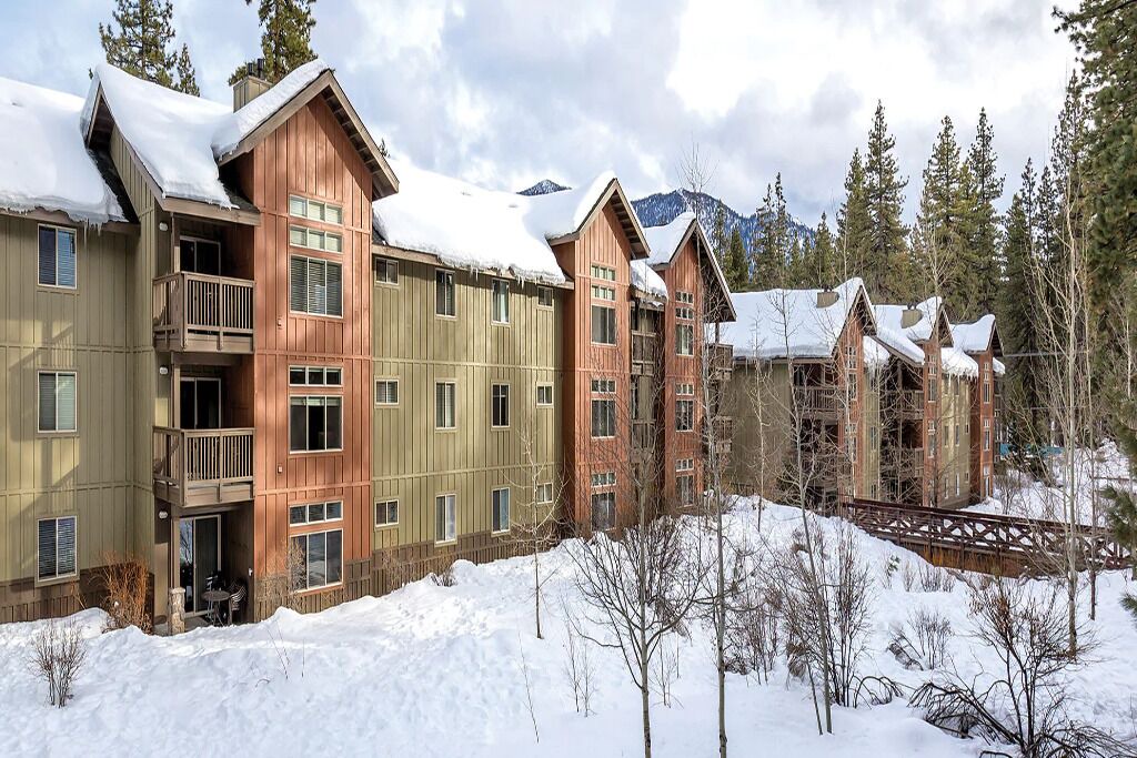 Photo of Outdoor in Round Hill Village