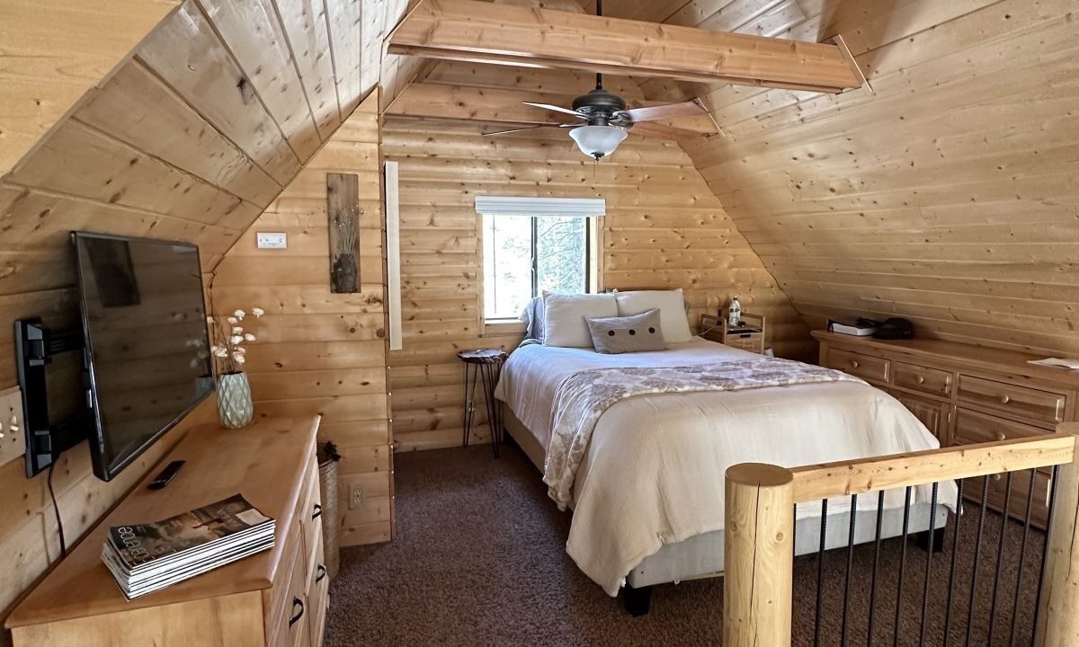 Photo of Bedroom in Meadow View Heights
