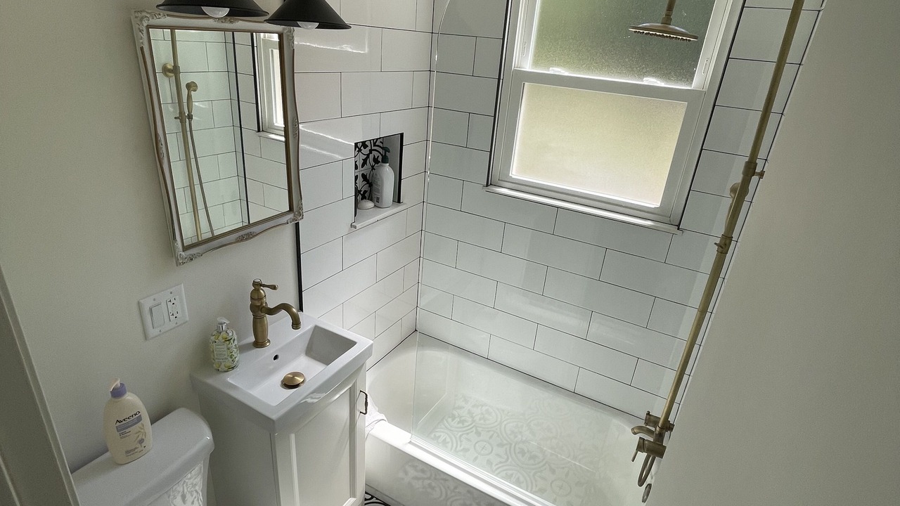 Photo of Bathroom in Long Beach