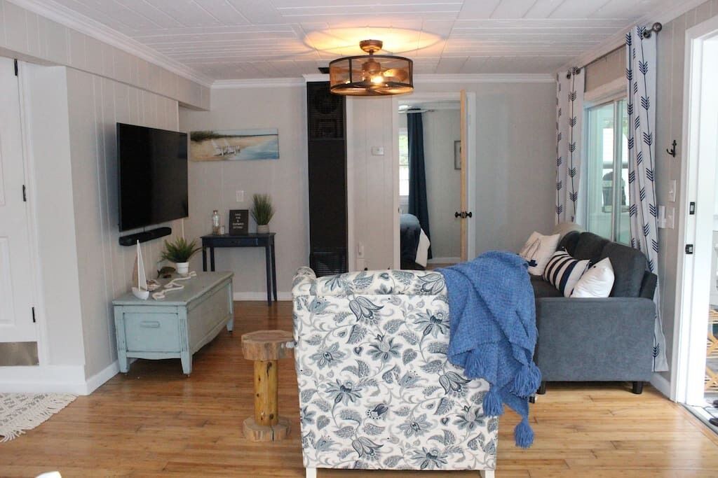 Photo of Bedroom in Pentwater