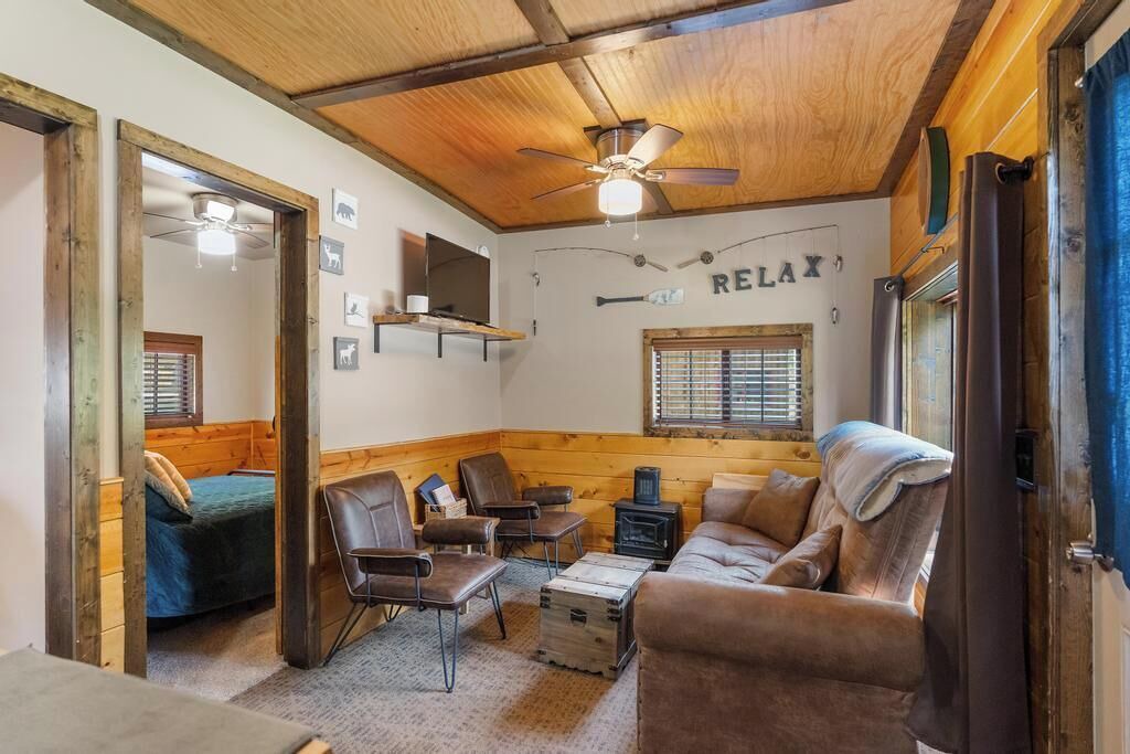 Photo of Livingroom in Indian River