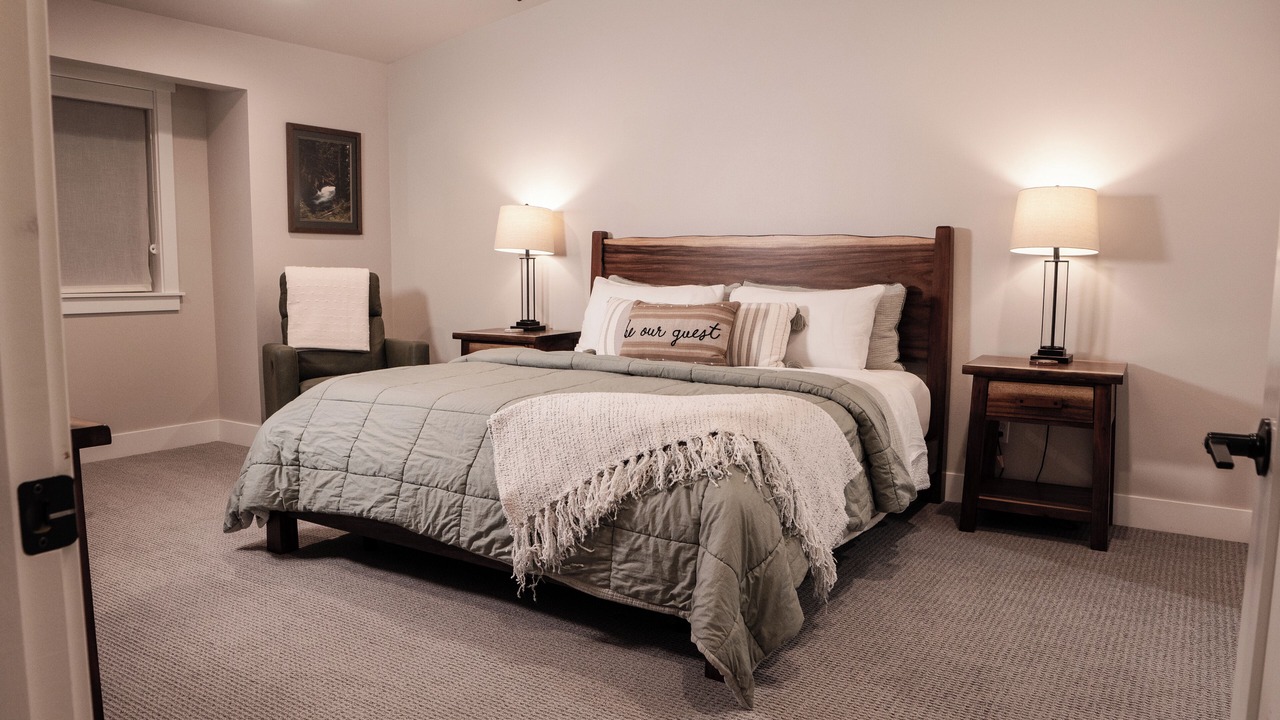 Photo of Bedroom in Packwood