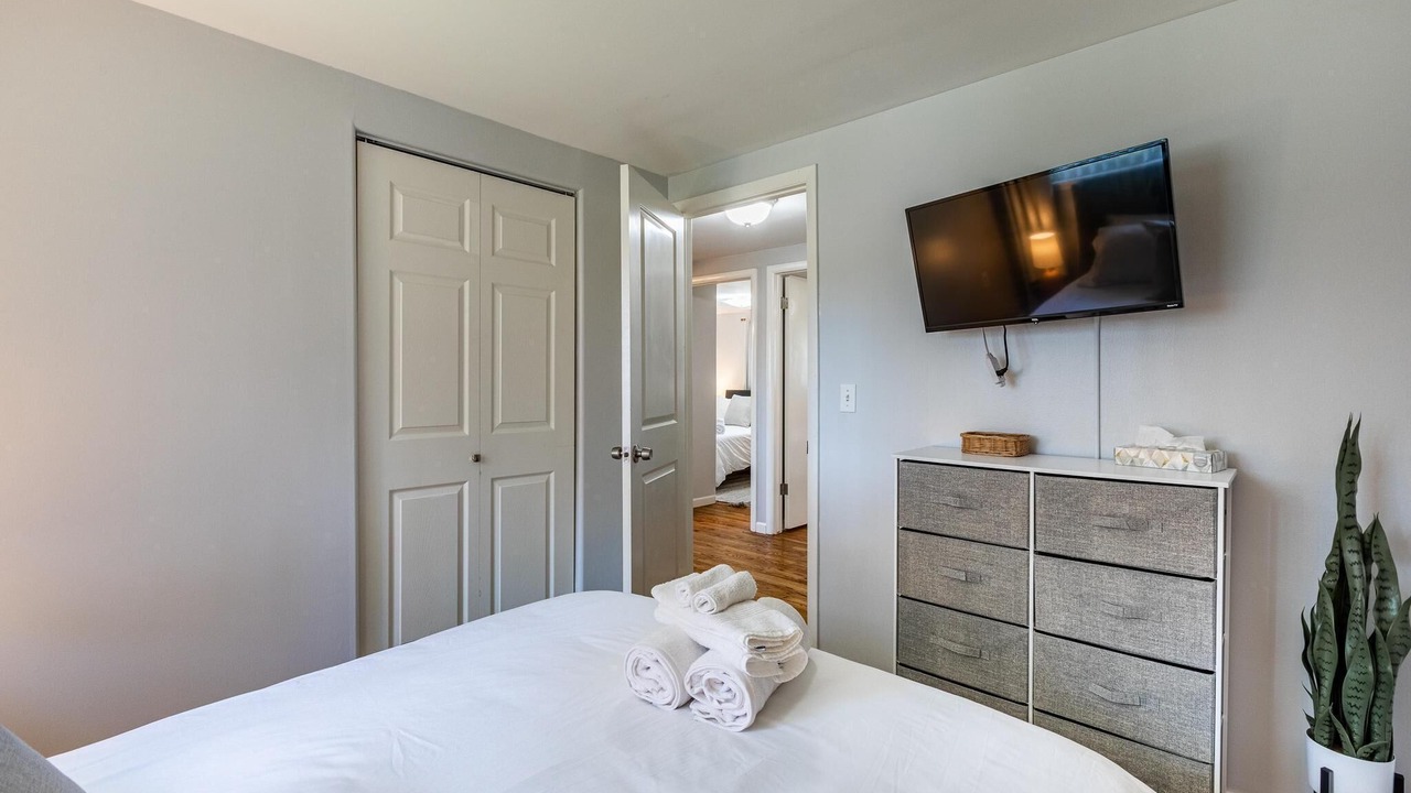 Photo of Bedroom in Sterling Heights