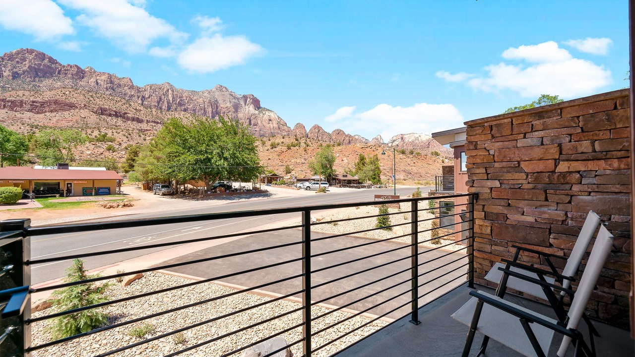 Photo of Patio Balcony in Zion National Park South Entrance
