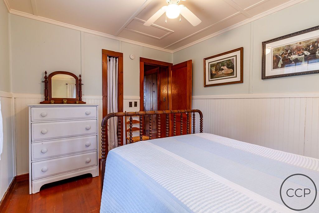 Photo of Bedroom in Montague