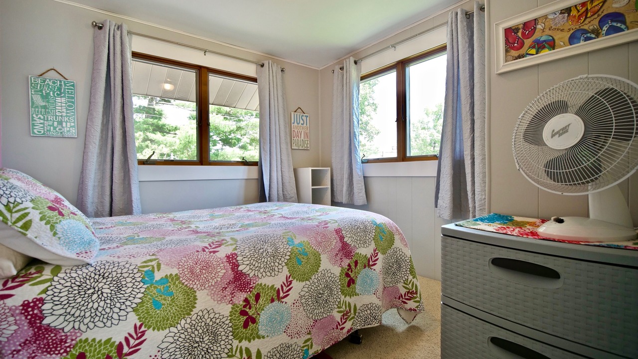 Photo of Bedroom in Lake City