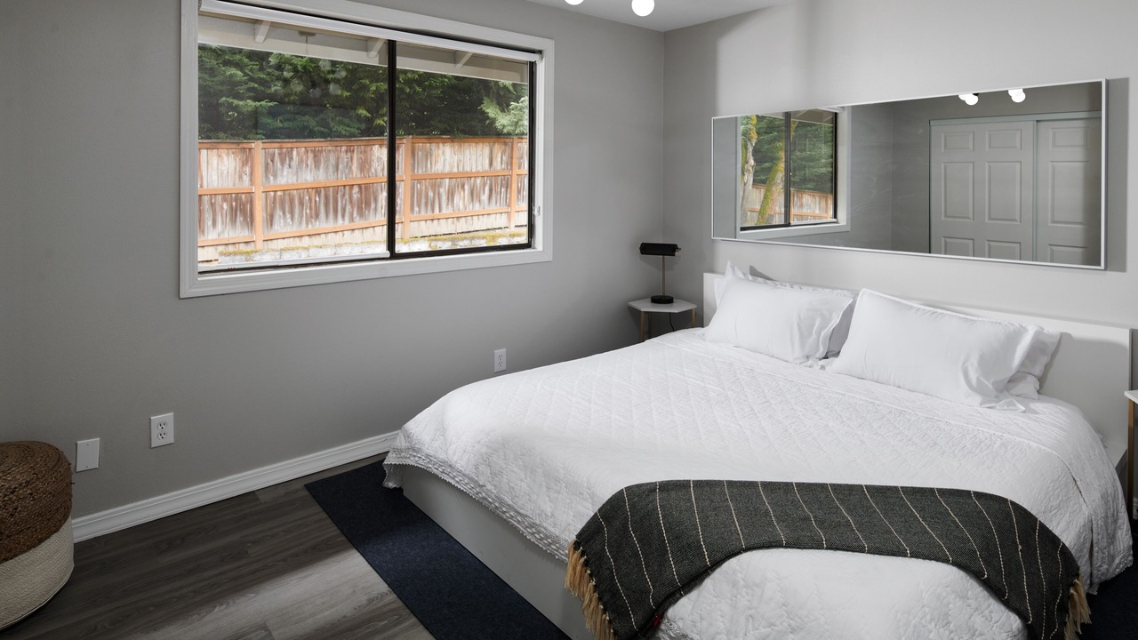 Photo of Bedroom in Cedar Mill