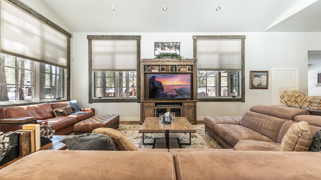 Photo of Livingroom in Truckee