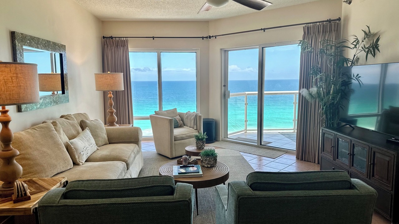 Photo of Livingroom in Pensacola Beach