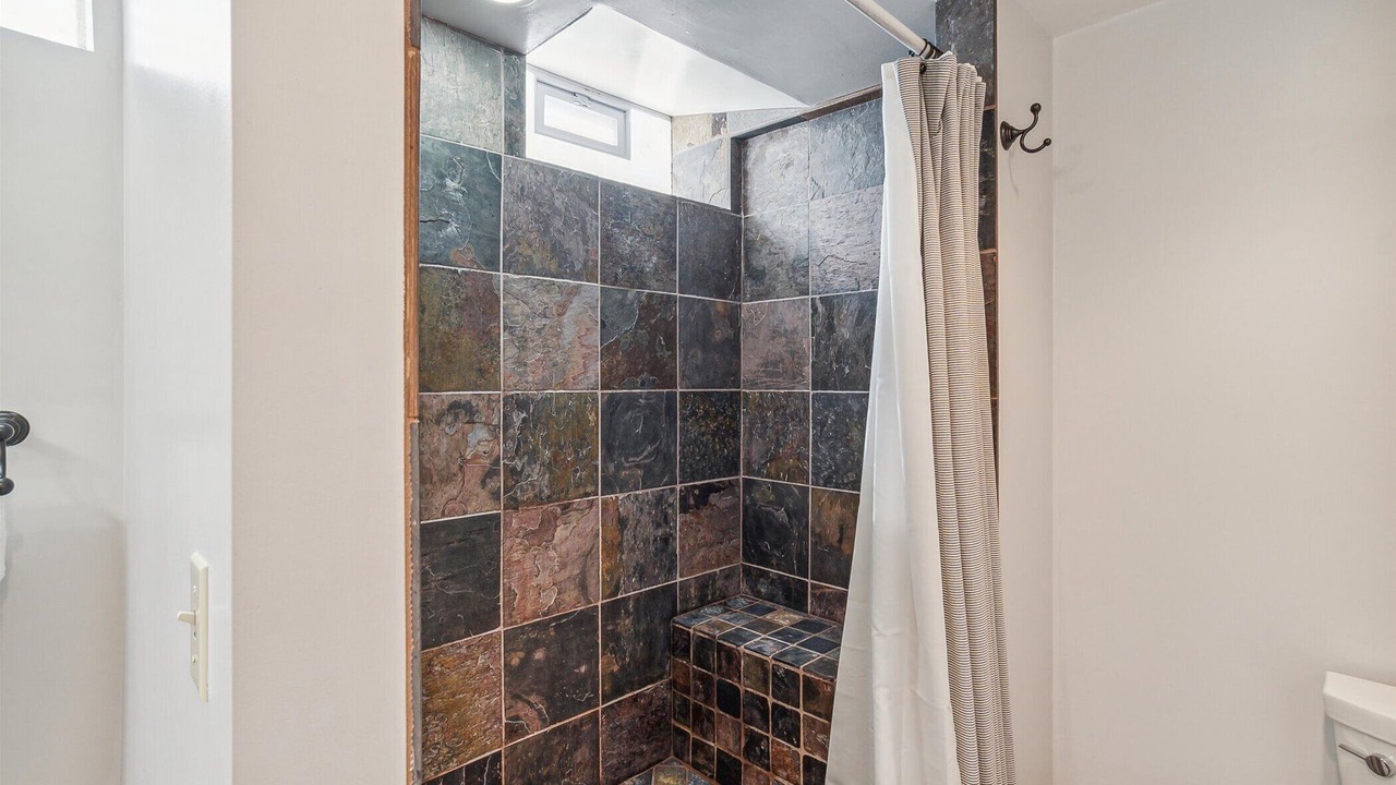 Photo of Bathroom in Dicken