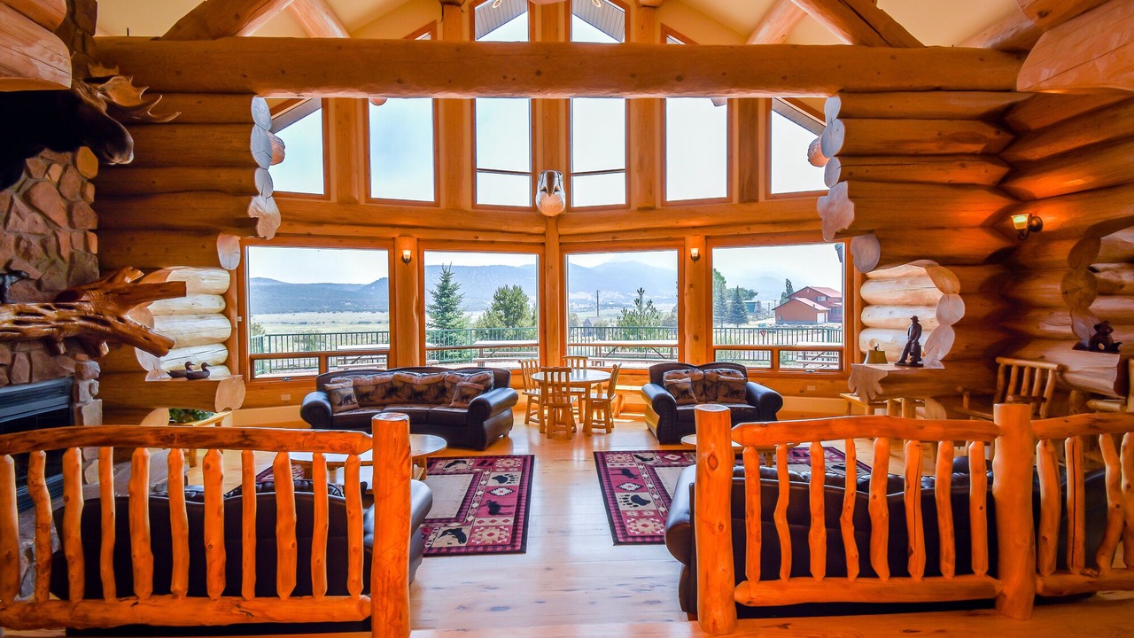 Photo of Bedroom in Pine Valley