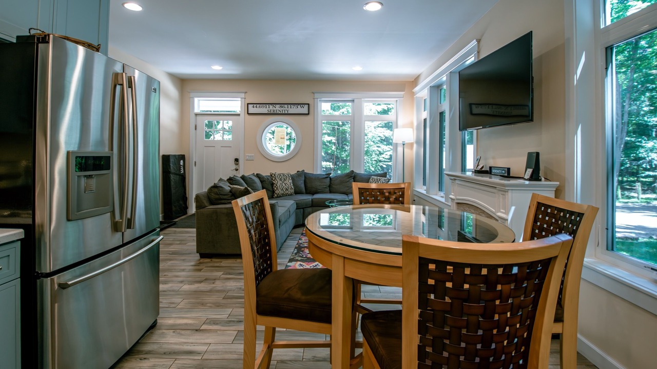 Photo of Bedroom in Lake Township