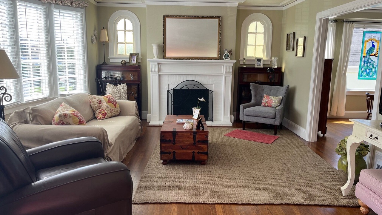 Photo of Livingroom in West Portal