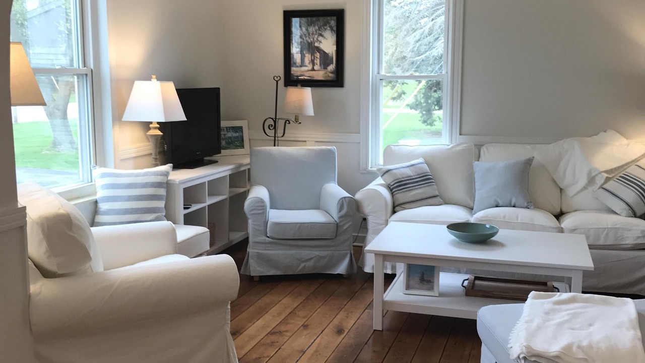 Photo of Bedroom in Harbor Beach