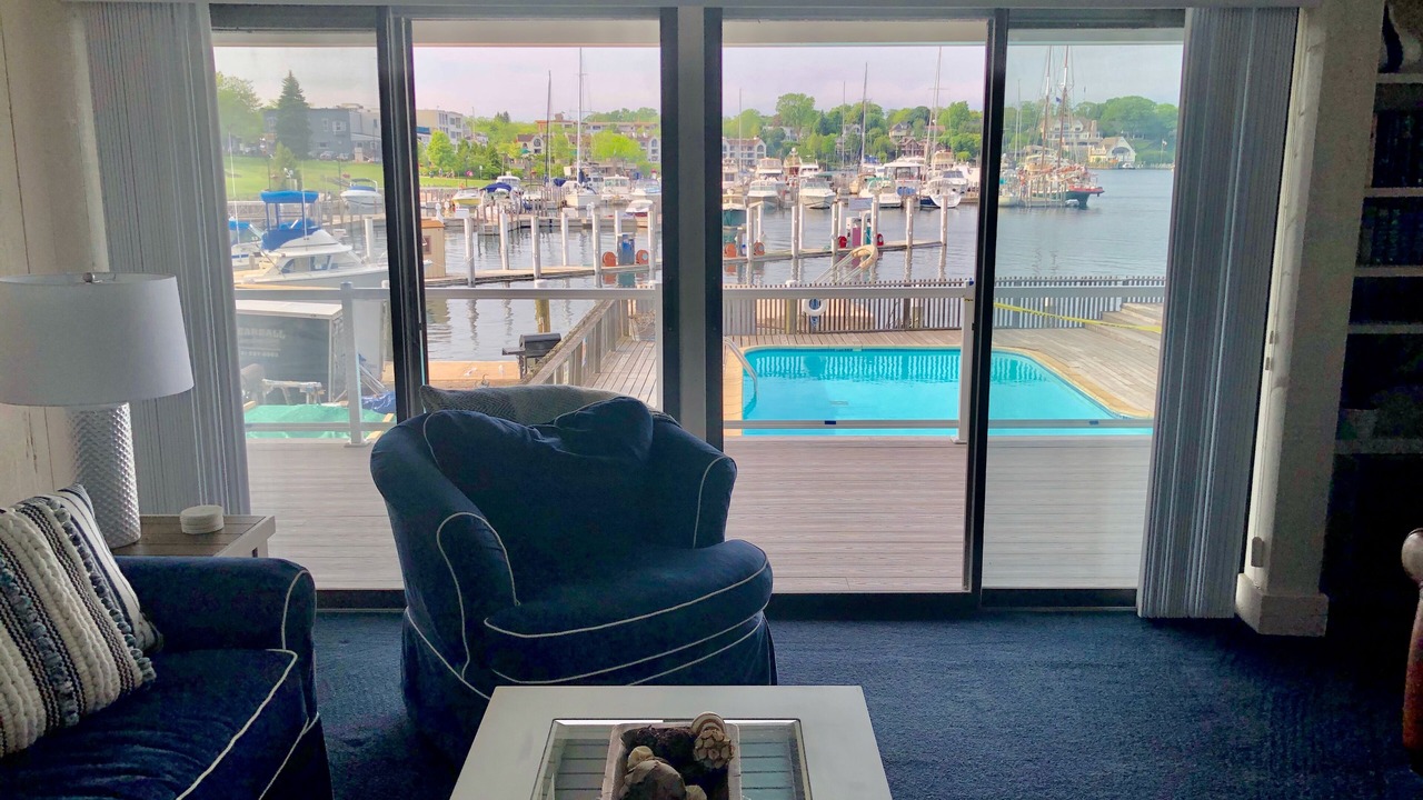 Photo of Livingroom in Charlevoix