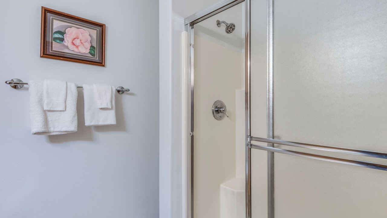 Photo of Bathroom in Lincoln Beach