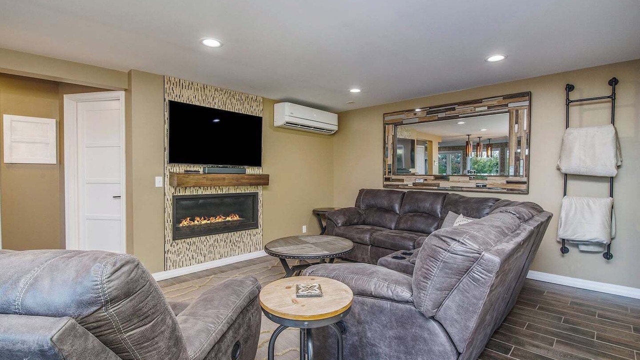 Photo of Livingroom in Boyne City
